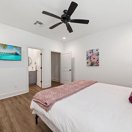 New Thibodeaux House Cajun Luxury 65 Tv Fast Wifi Appartement Lafayette Buitenkant foto